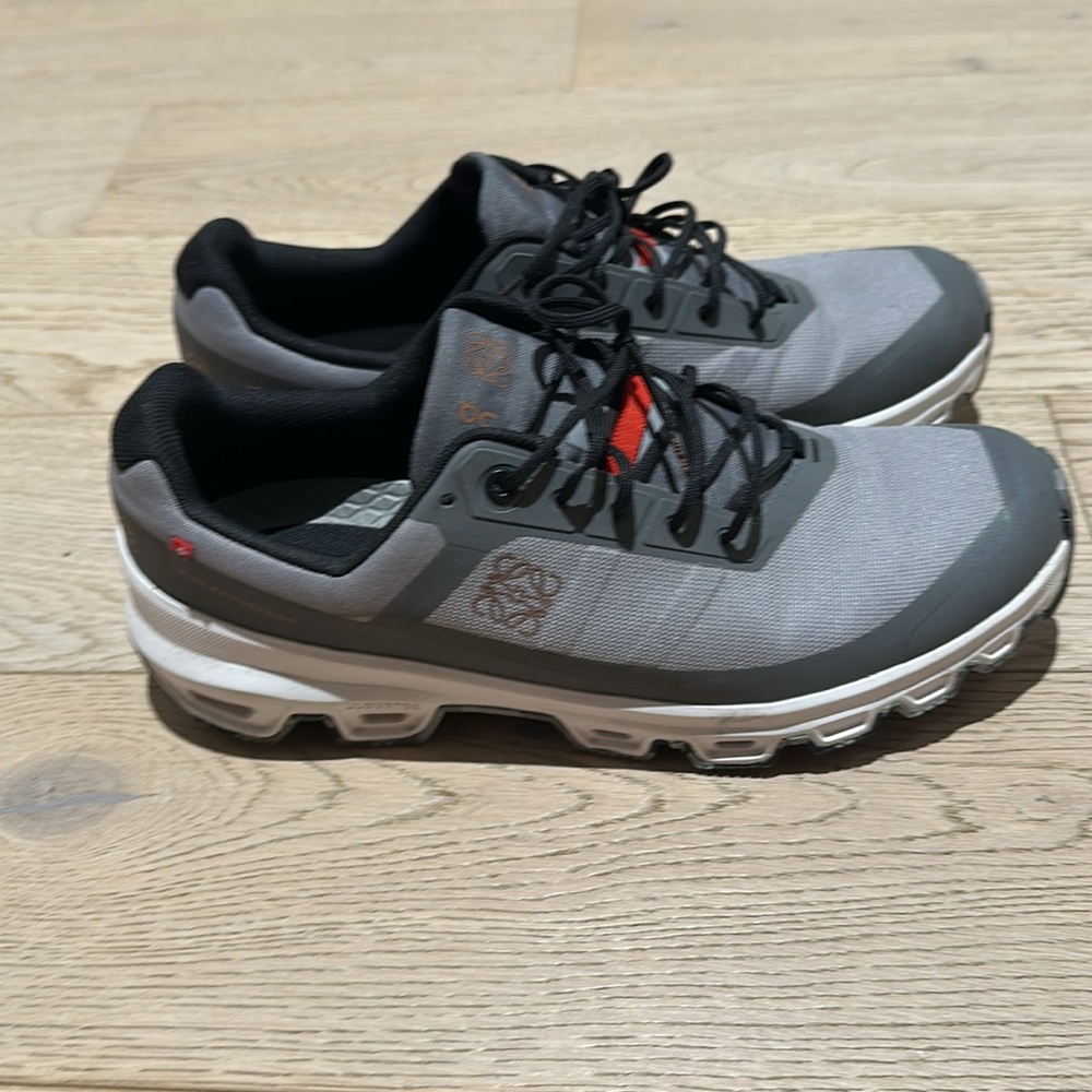 Men’s ON/ Loewe sneakers- size 9.5